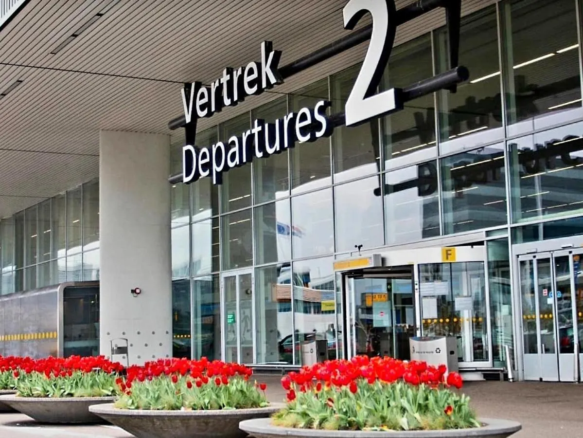 ***** Bed & Breakfast Amberdi Apartment Amsterdam Schiphol Airport Hoofddorp Netherlands