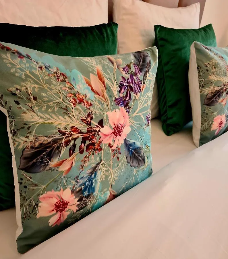 Amberdi Apartment Amsterdam Schiphol Airport Hoofddorp Bed & Breakfast